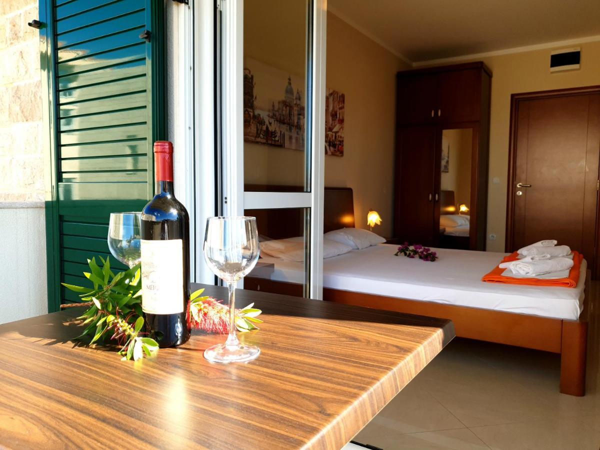 Guest House Villa Pastrovka Свети-Стефан Экстерьер фото